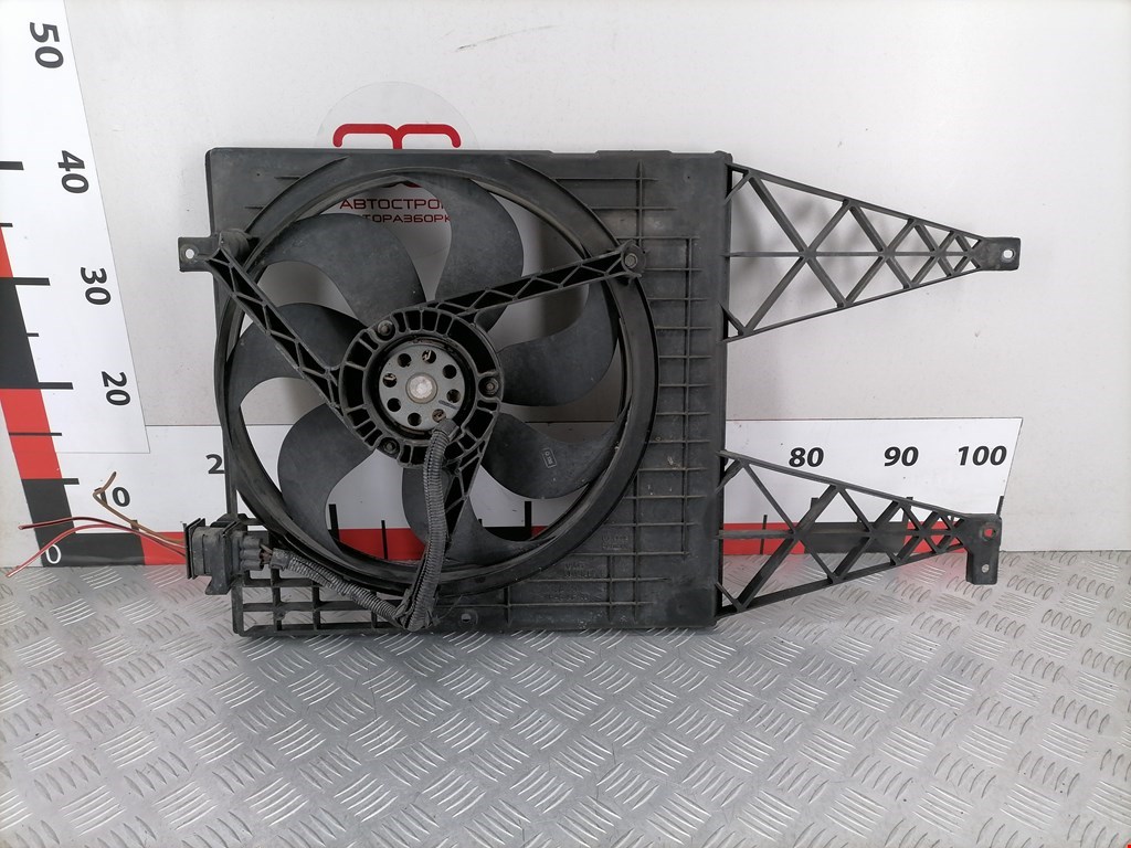 Вентилятор радиатора основного AUDI A3 8L 1996-2003