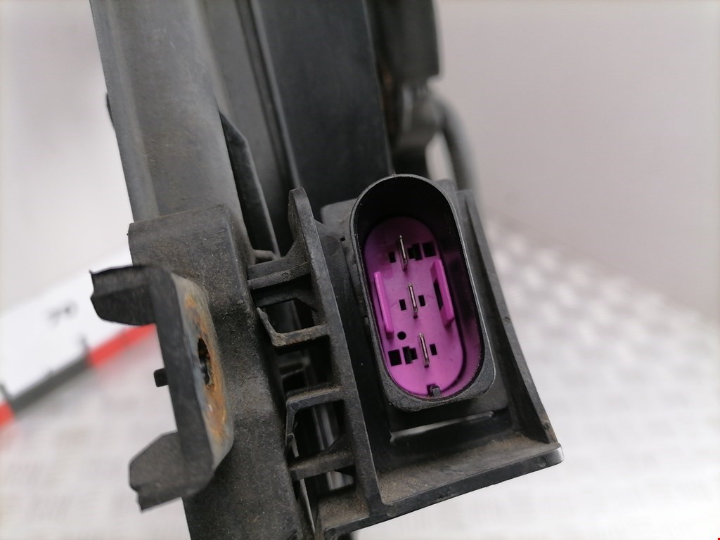 Вентилятор радиатора основного AUDI A3 8L 1996-2003