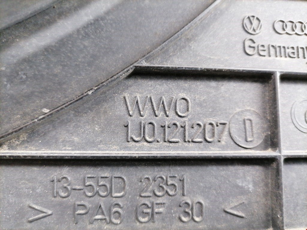 Вентилятор радиатора основного AUDI A3 8L 1996-2003