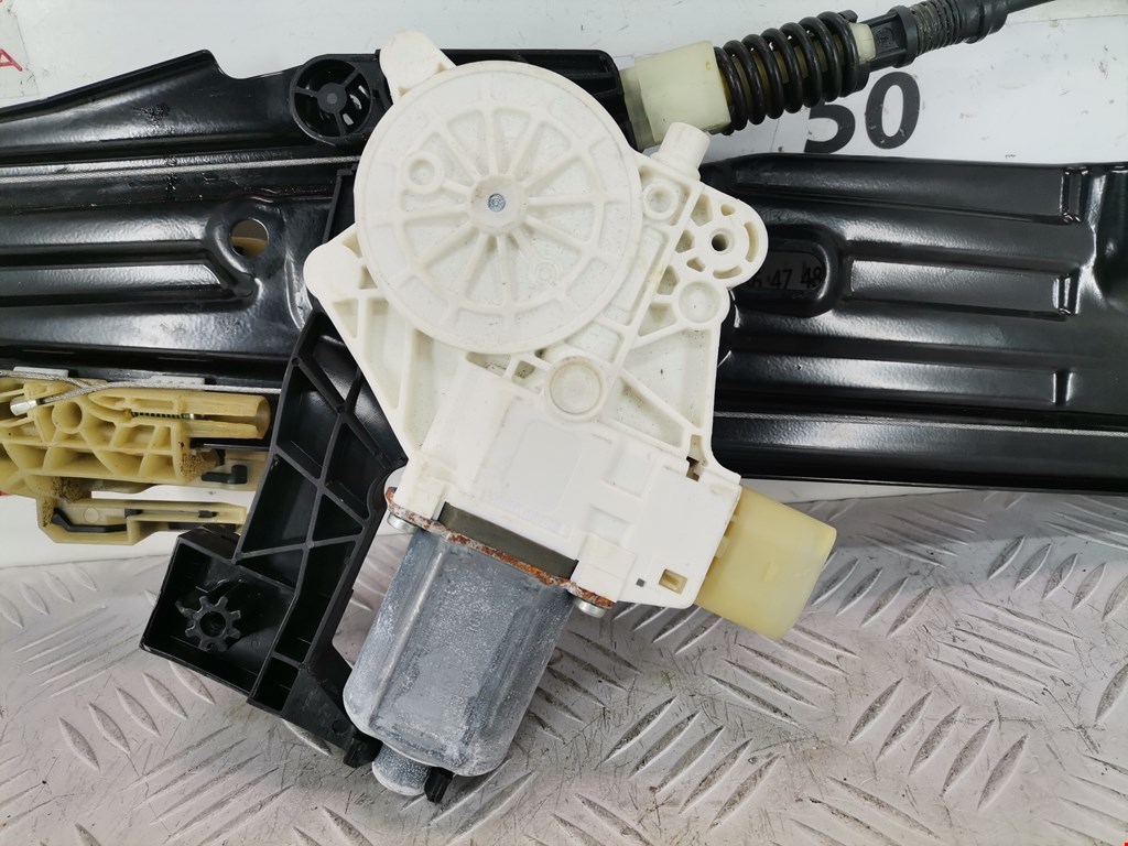 Стеклоподъемник задний левый BMW 7er 7 серия F01/F02/F04 2008-2015