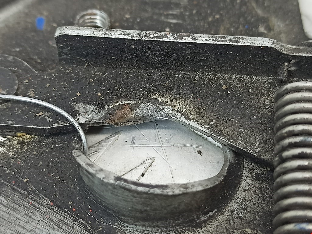 Замок капота RENAULT Scenic II 2003-2010