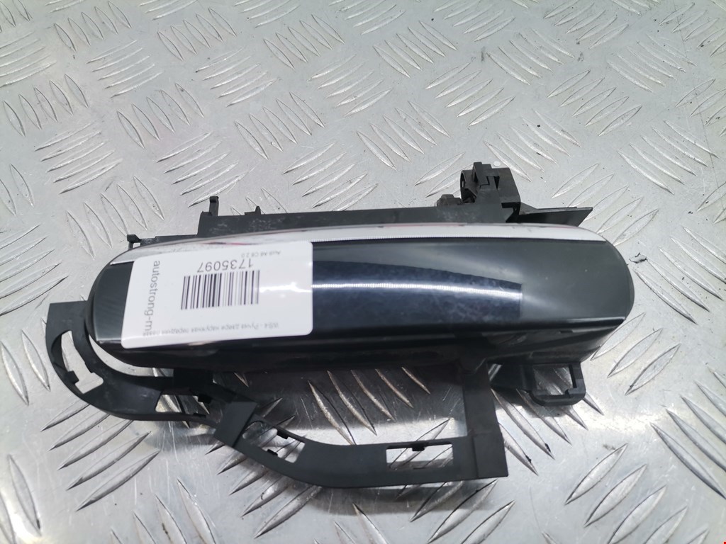 Ручка двери передней наружная левая AUDI A6 C6 2004-2010
