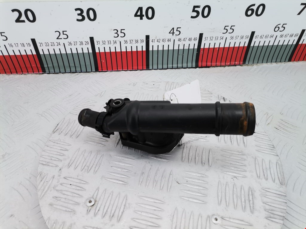 Тройник системы охлаждения VOLKSWAGEN Golf V 2003-2009