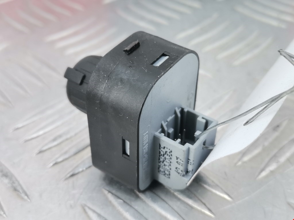 Блок управления зеркалами AUDI A6 C6 2004-2010