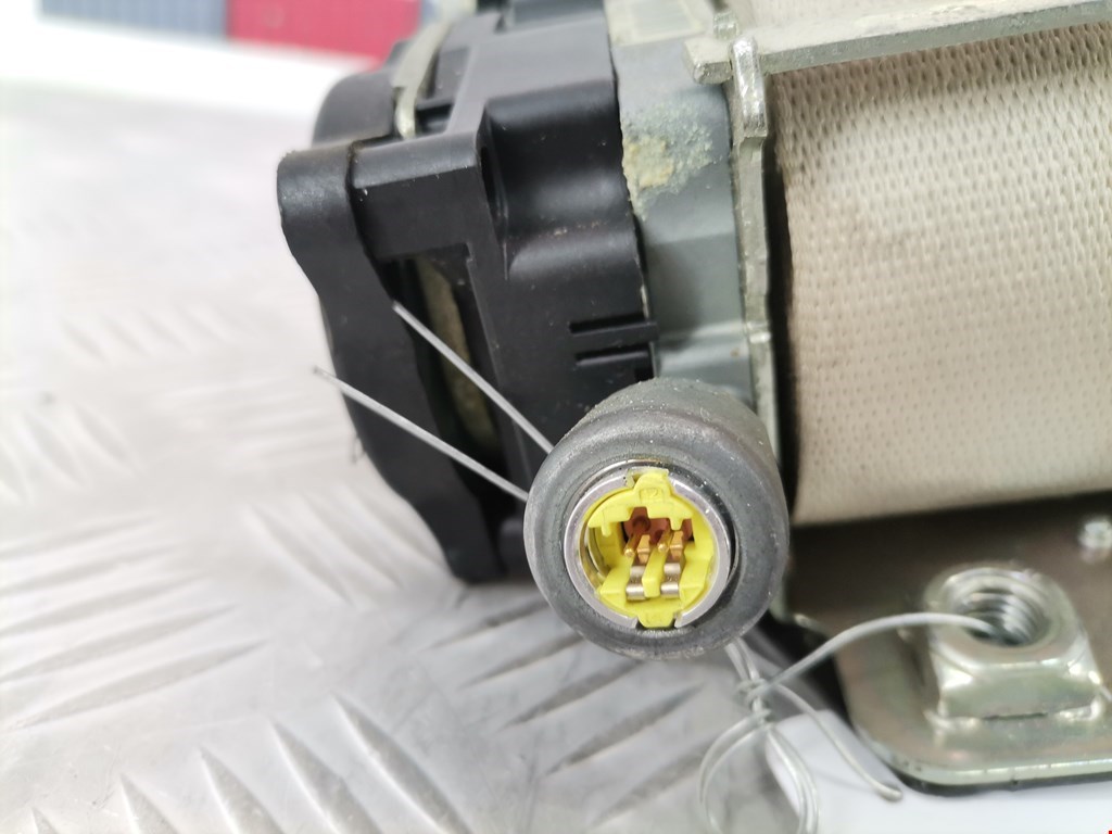 Ремень безопасности передний правый BMW 7er 7 серия F01/F02/F04 2008-2015