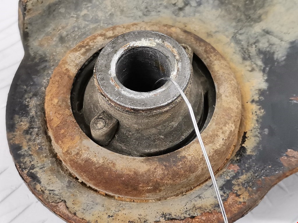 Рычаг передний левый RENAULT Trafic II 2001-2014