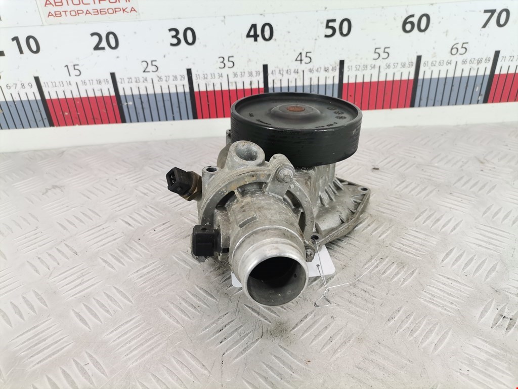 Насос водяной (помпа) BMW 7er 7 серия F01/F02/F04 2008-2015