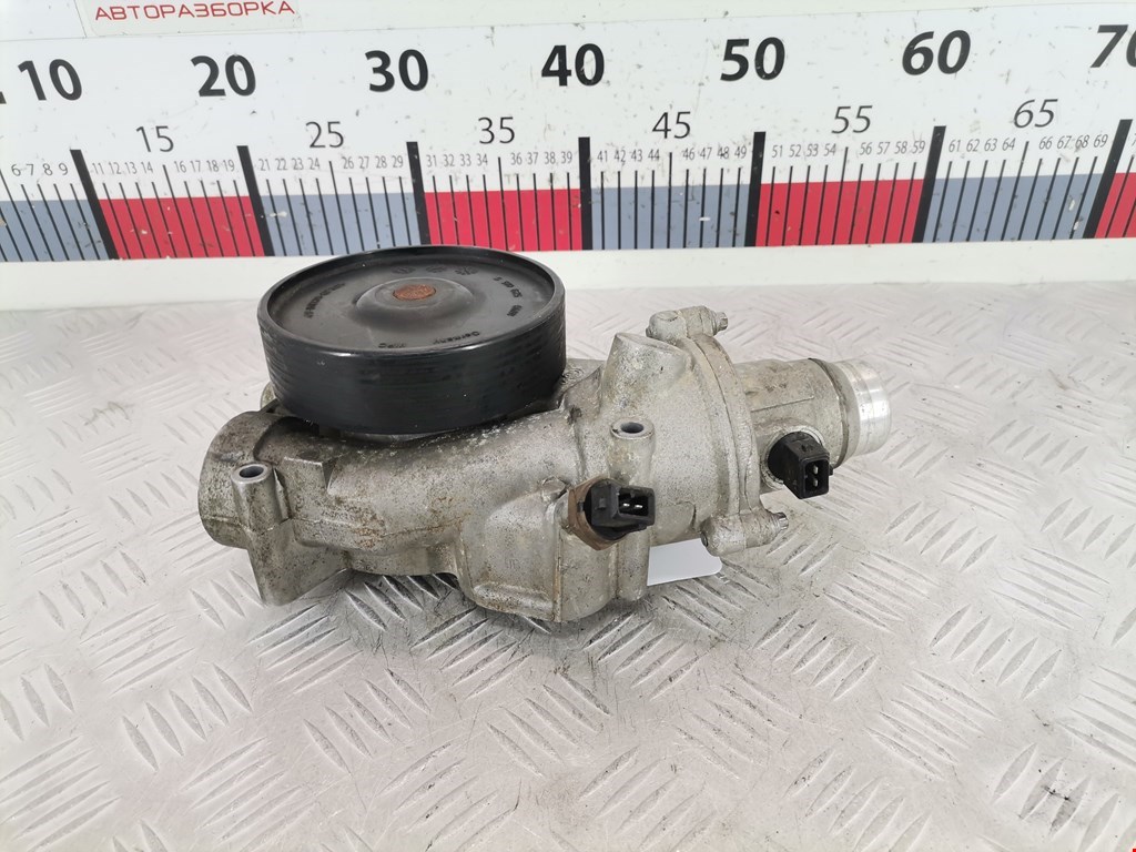 Насос водяной (помпа) BMW 7er 7 серия F01/F02/F04 2008-2015