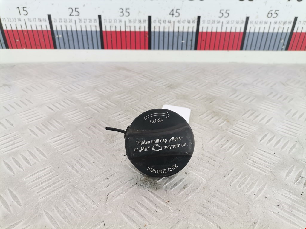 Крышка топливного бака BMW 7-Series (F01/F02) (2008-2015)