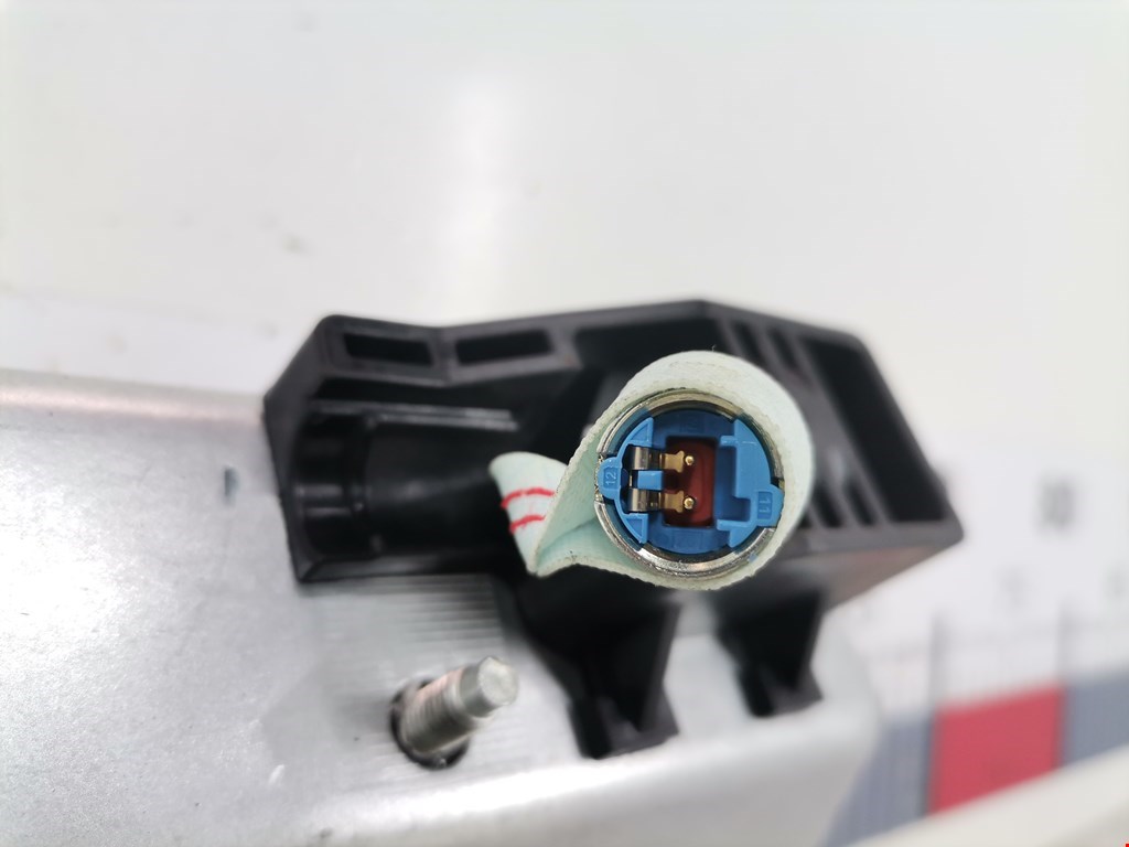 Подушка безопасности пассажирская (в торпедо) BMW 7er 7 серия F01/F02/F04 2008-2015