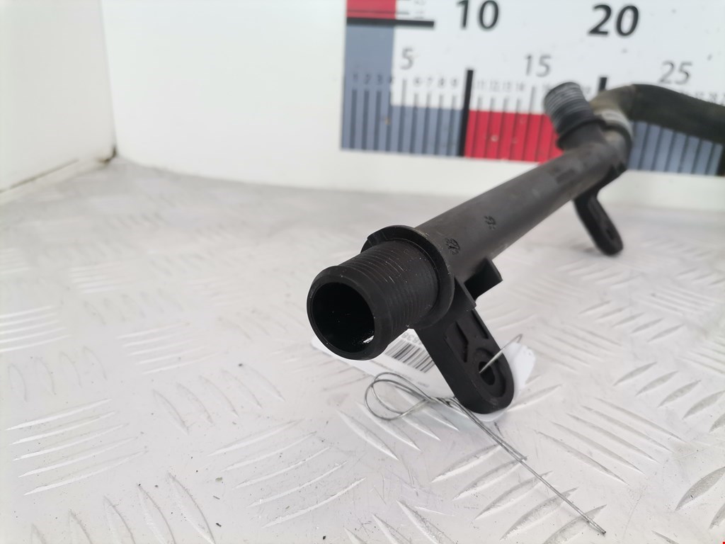 Патрубок BMW 7er 7 серия F01/F02/F04 2008-2015