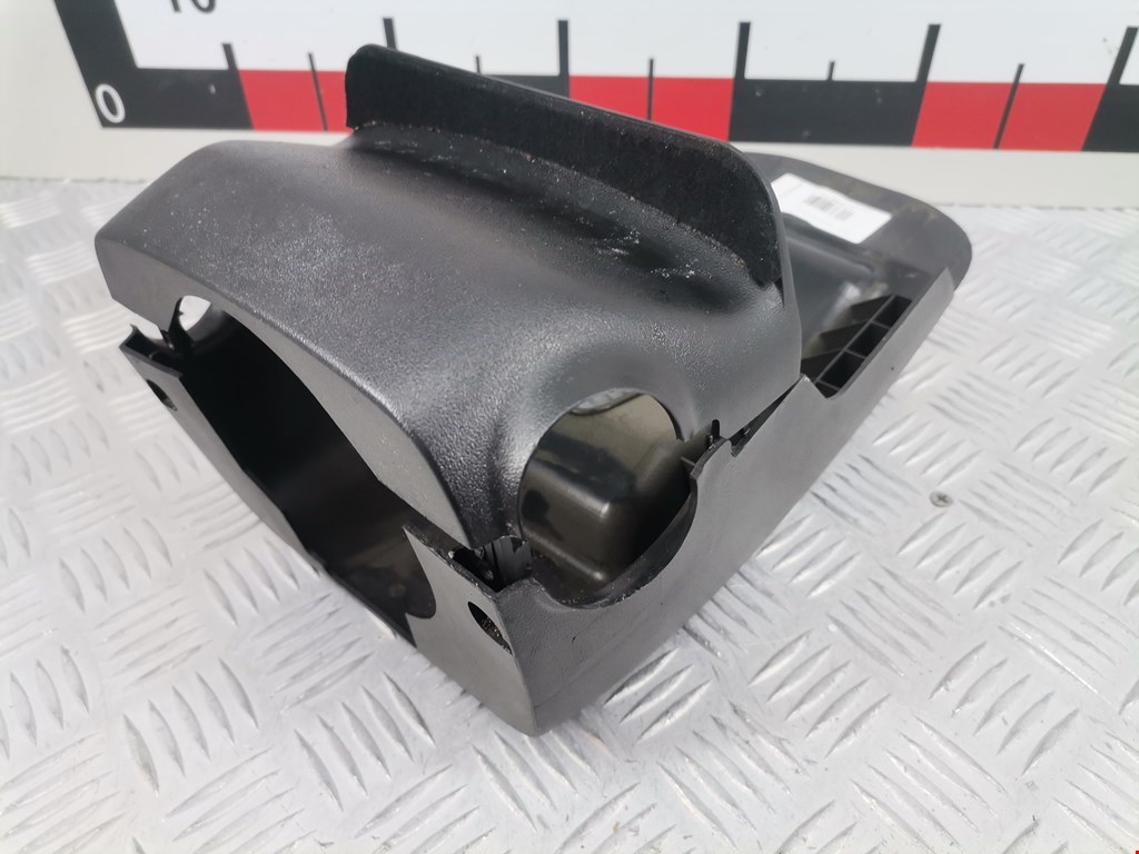 Кожух рулевой колонки TOYOTA Prius II XW20 2003-2012