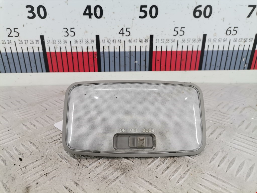 Плафон салонный (салона фонарь) TOYOTA Prius II XW20 2003-2012