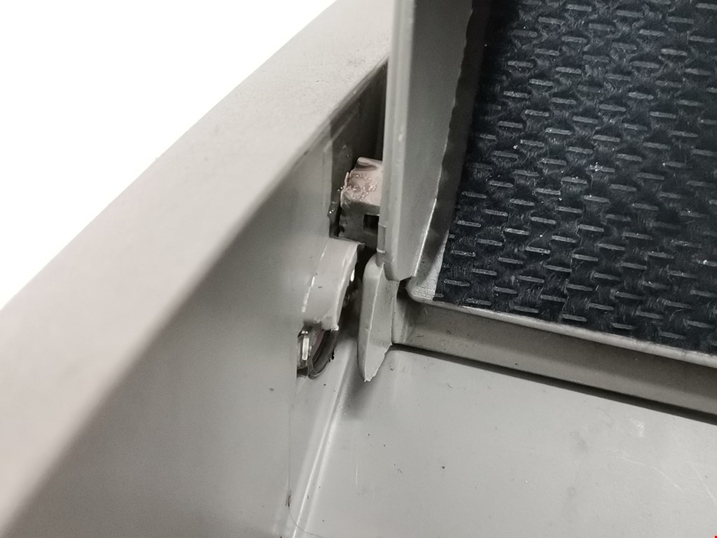 Плафон салонный (салона фонарь) TOYOTA Prius II XW20 2003-2012