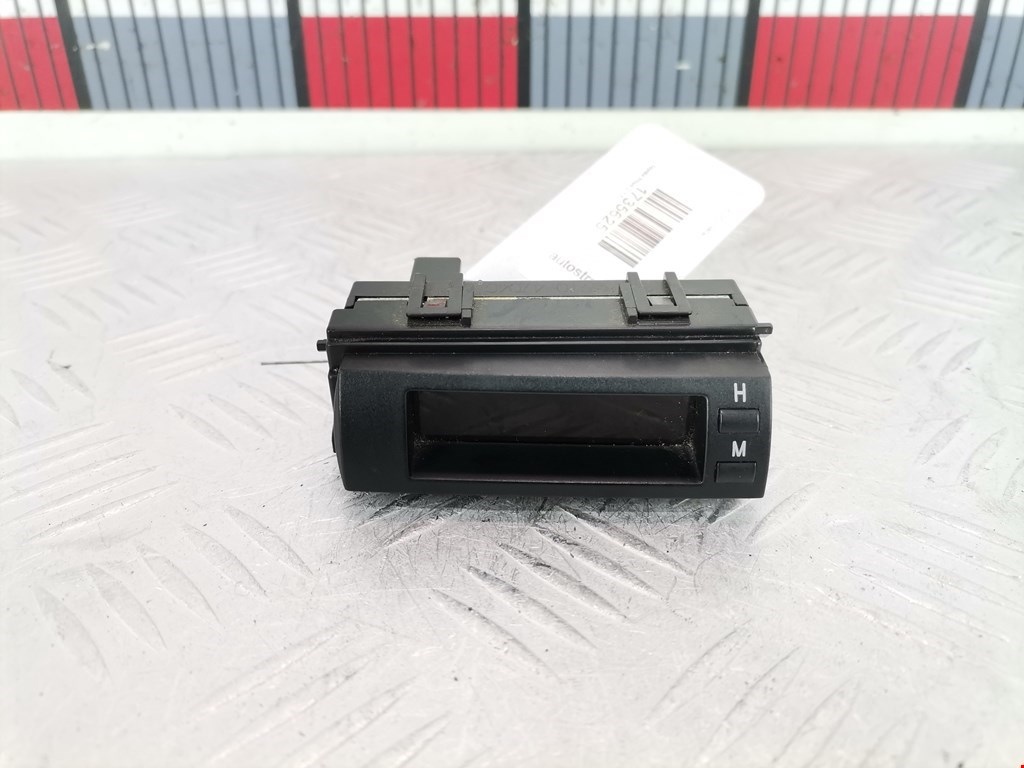 Часы TOYOTA Prius II XW20 2003-2012