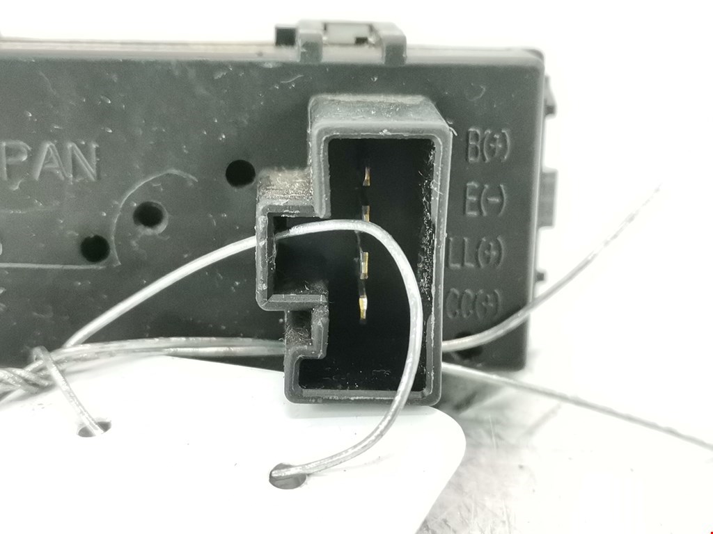 Часы TOYOTA Prius II XW20 2003-2012