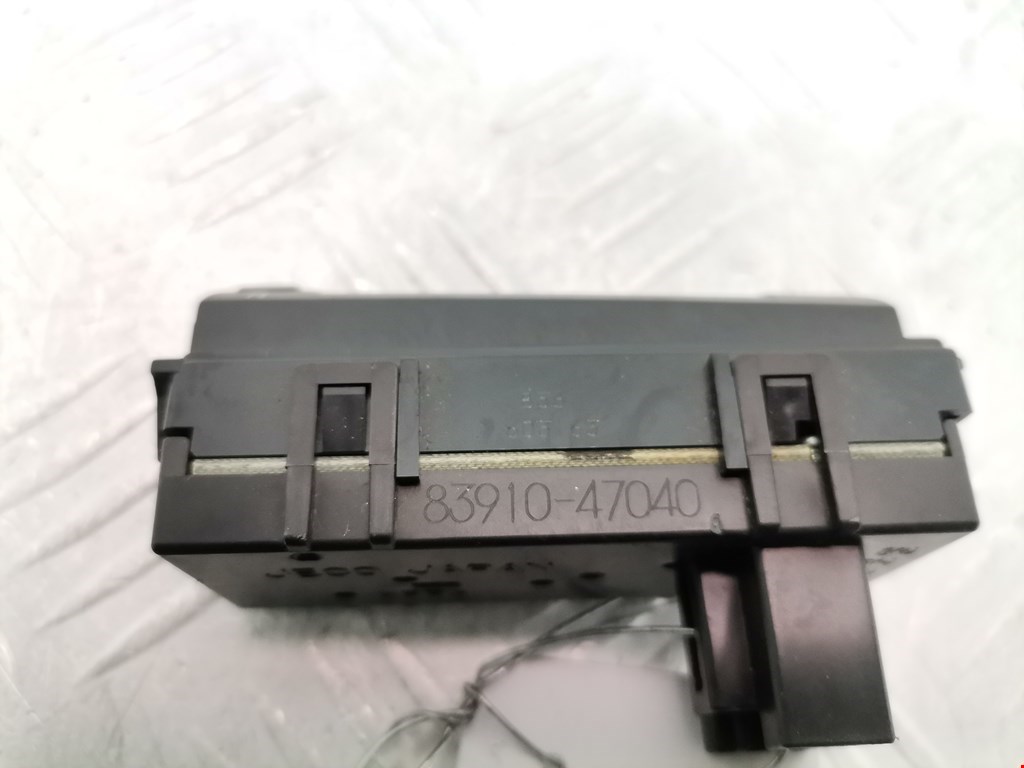 Часы TOYOTA Prius II XW20 2003-2012