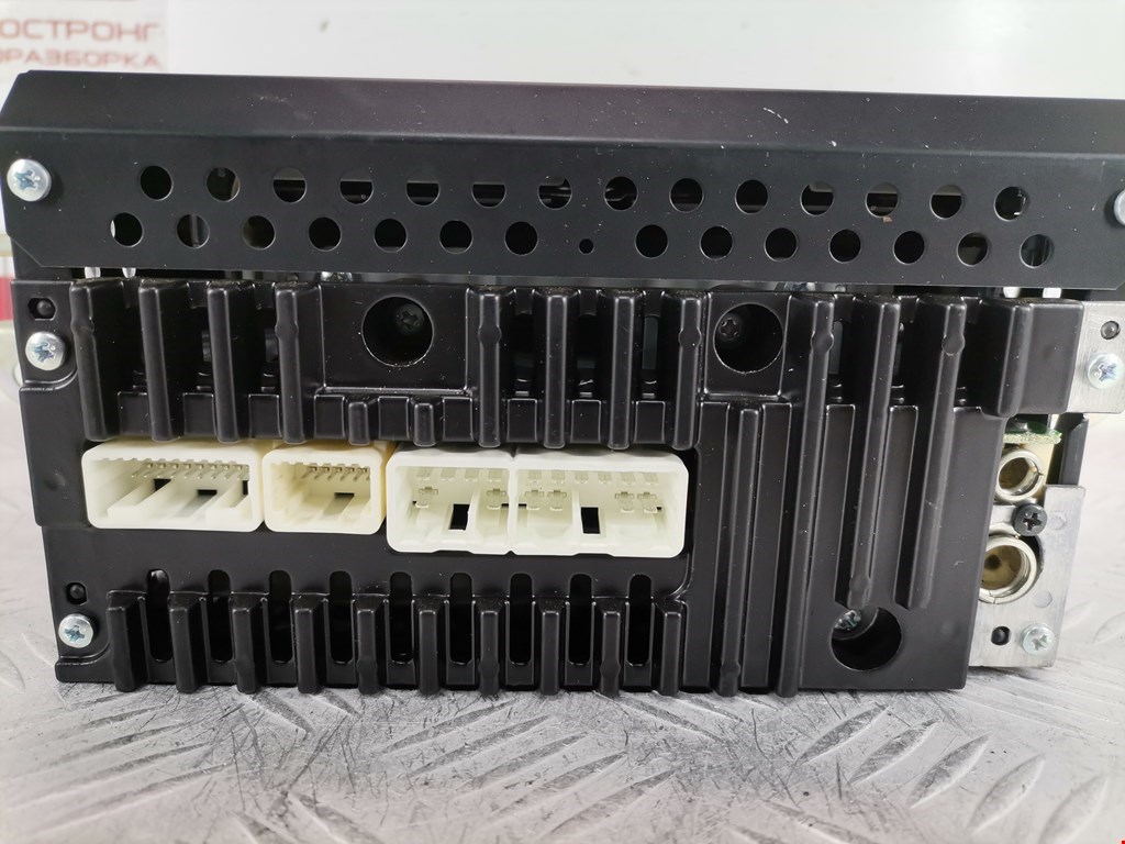 Магнитола TOYOTA Auris E150 2006-2012