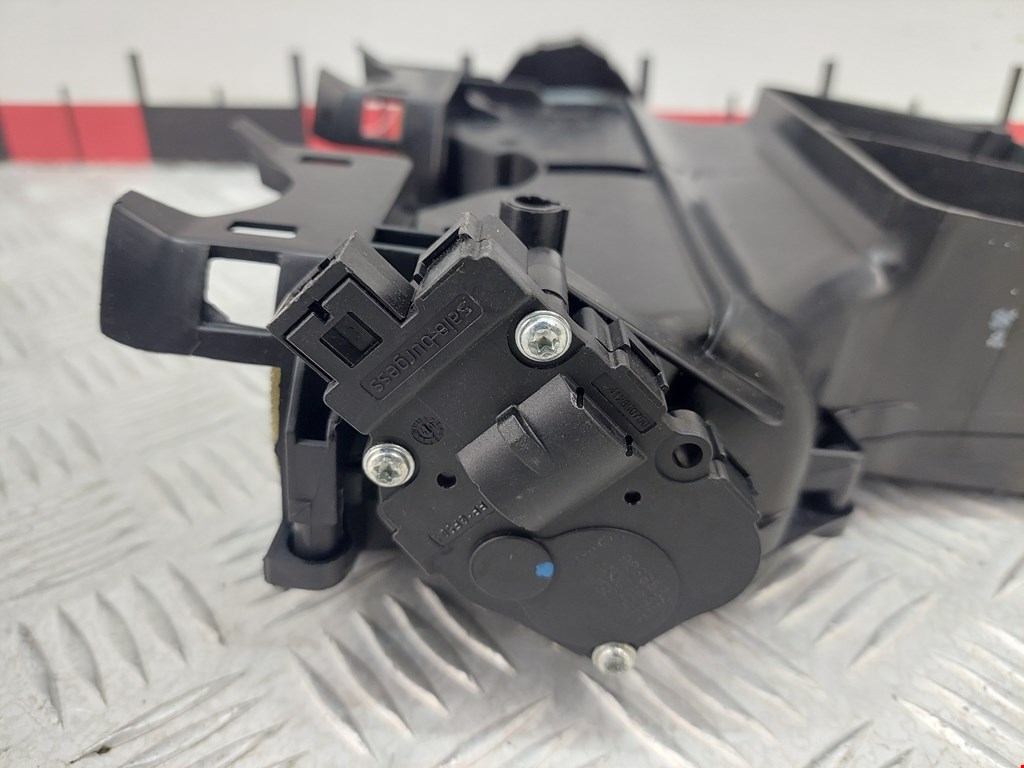 Водосток MERCEDES-BENZ M-Class W164 ML 2005-2011