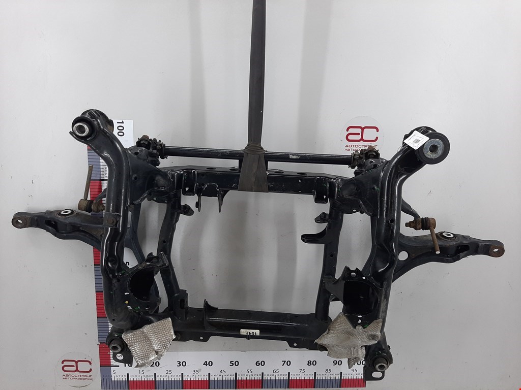 Балка передняя подрамник Mercedes ML-Class (W164) (2005-2011)