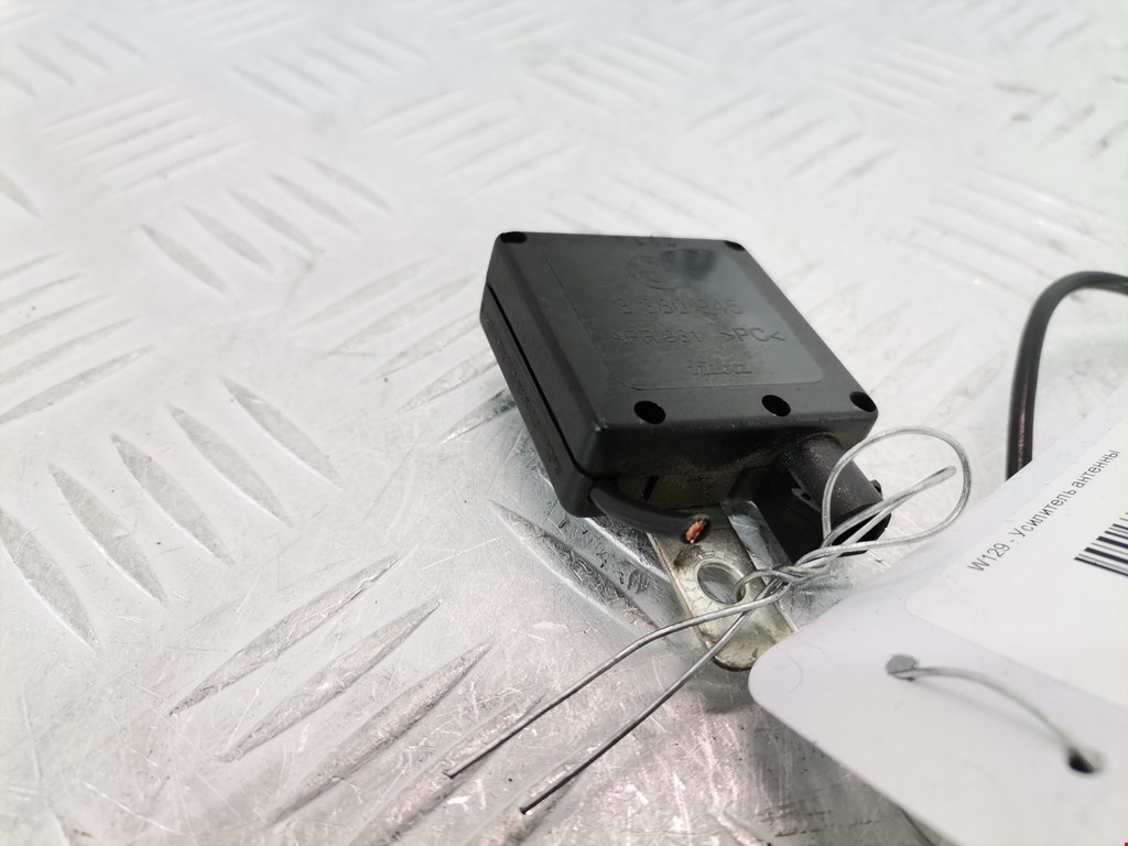 Усилитель антенны BMW X5 E53 1999-2006