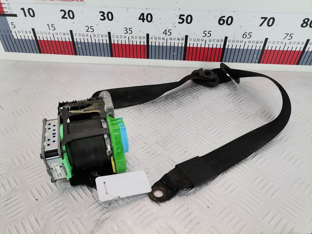 Ремень безопасности передний правый Audi A5 8T (2007-2016)