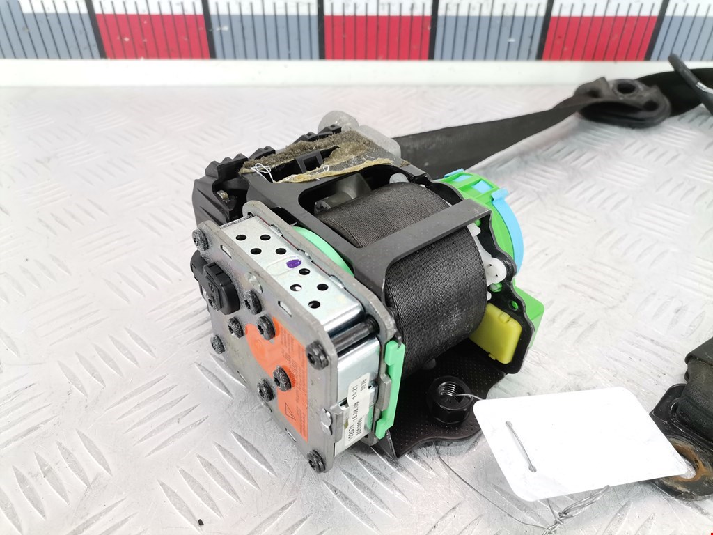 Ремень безопасности передний правый AUDI A5 2007-2016