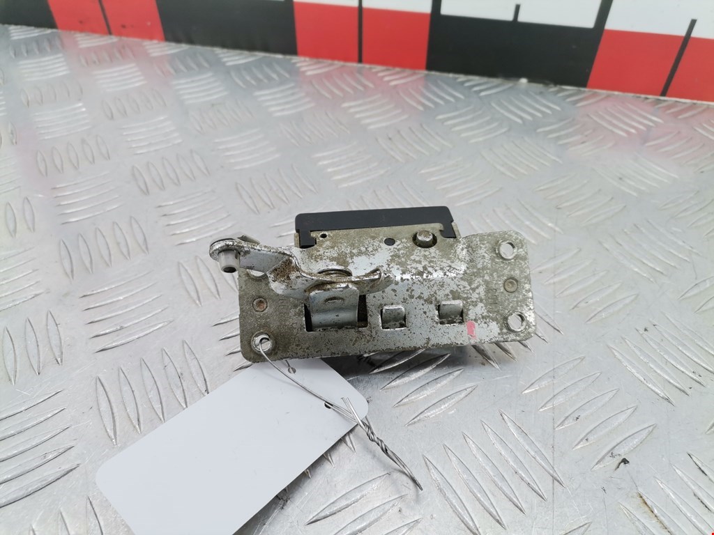 Замок багажника (крышки двери) OPEL Meriva A 2003-2010