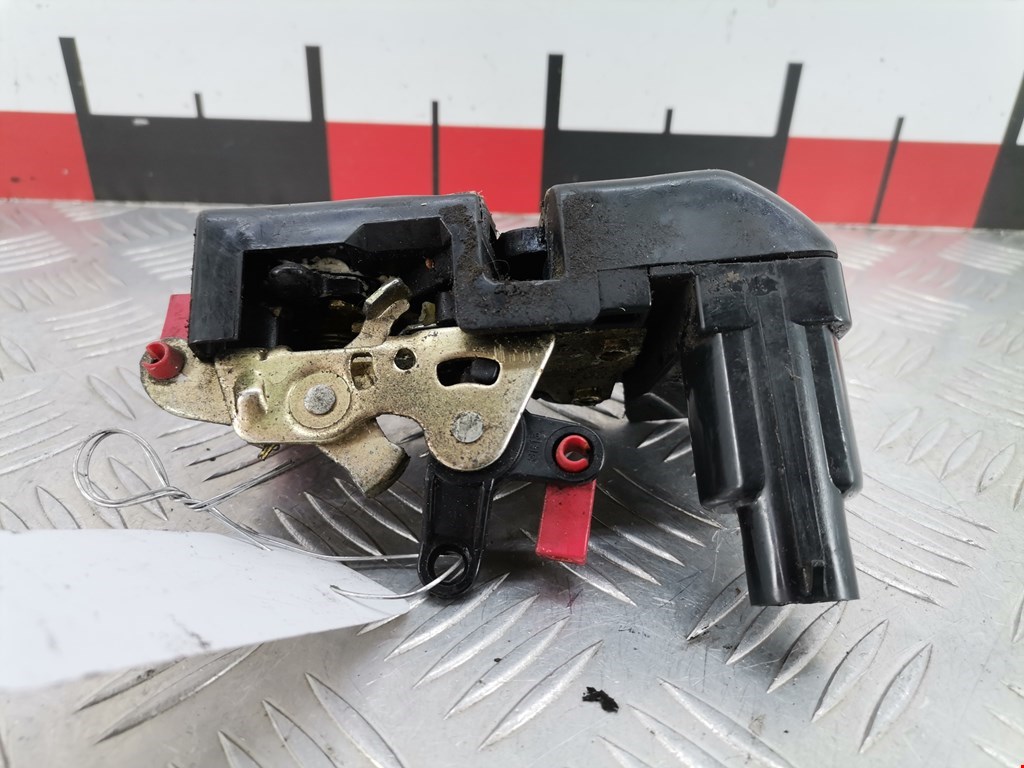 Замок двери передней правой JEEP Cherokee XJ 1984-2001