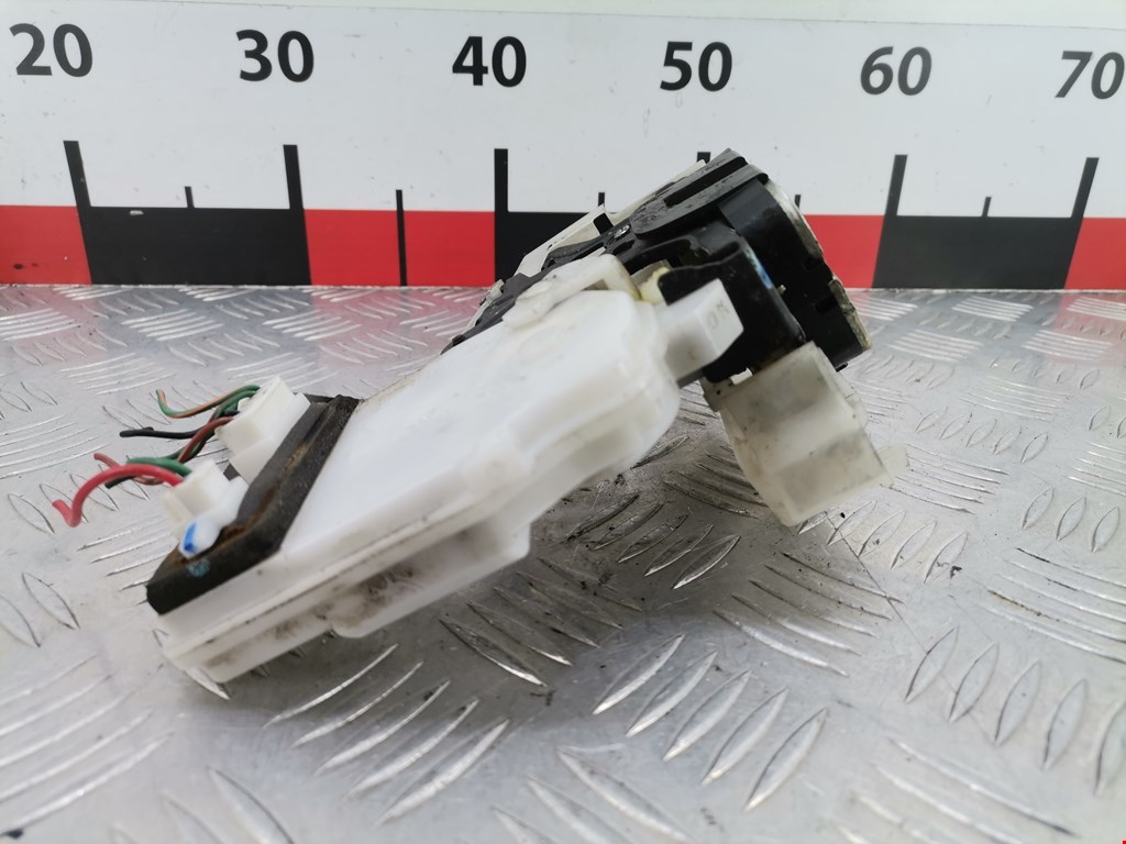 Замок двери передней правой FORD Ranger 2006-2012