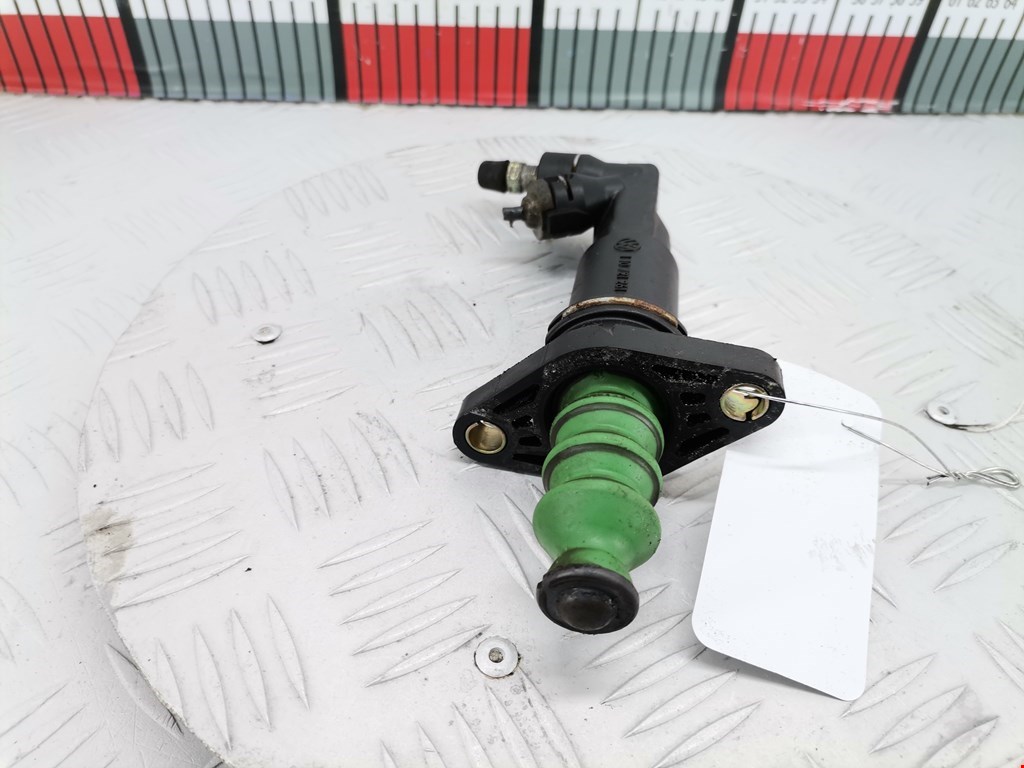 Цилиндр сцепления рабочий SKODA Octavia A4 1U- 1997-2010