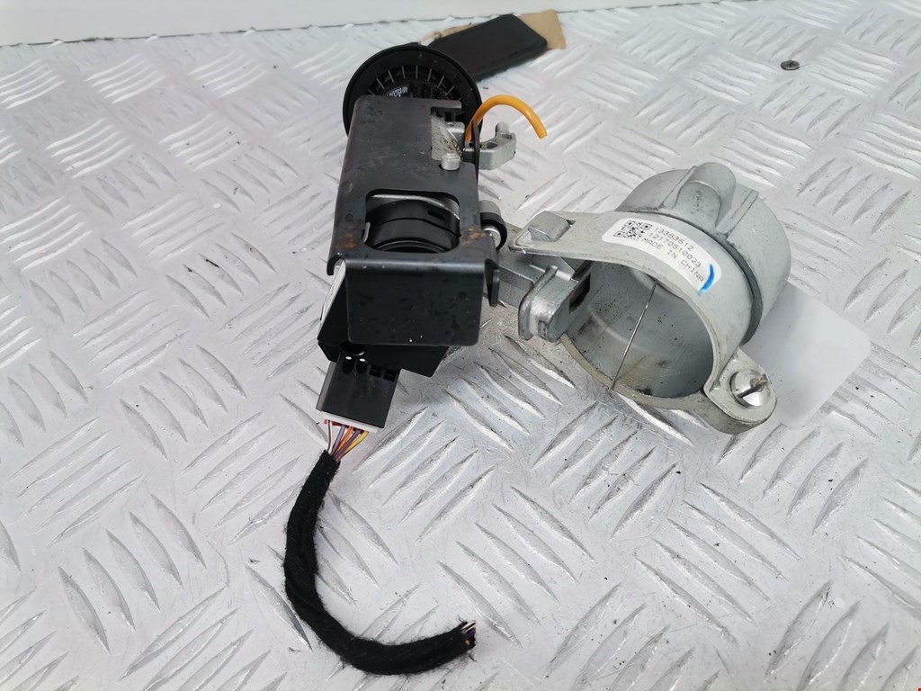 Замок зажигания OPEL Meriva B 2010-2018