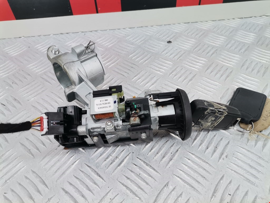 Замок зажигания OPEL Meriva B 2010-2018