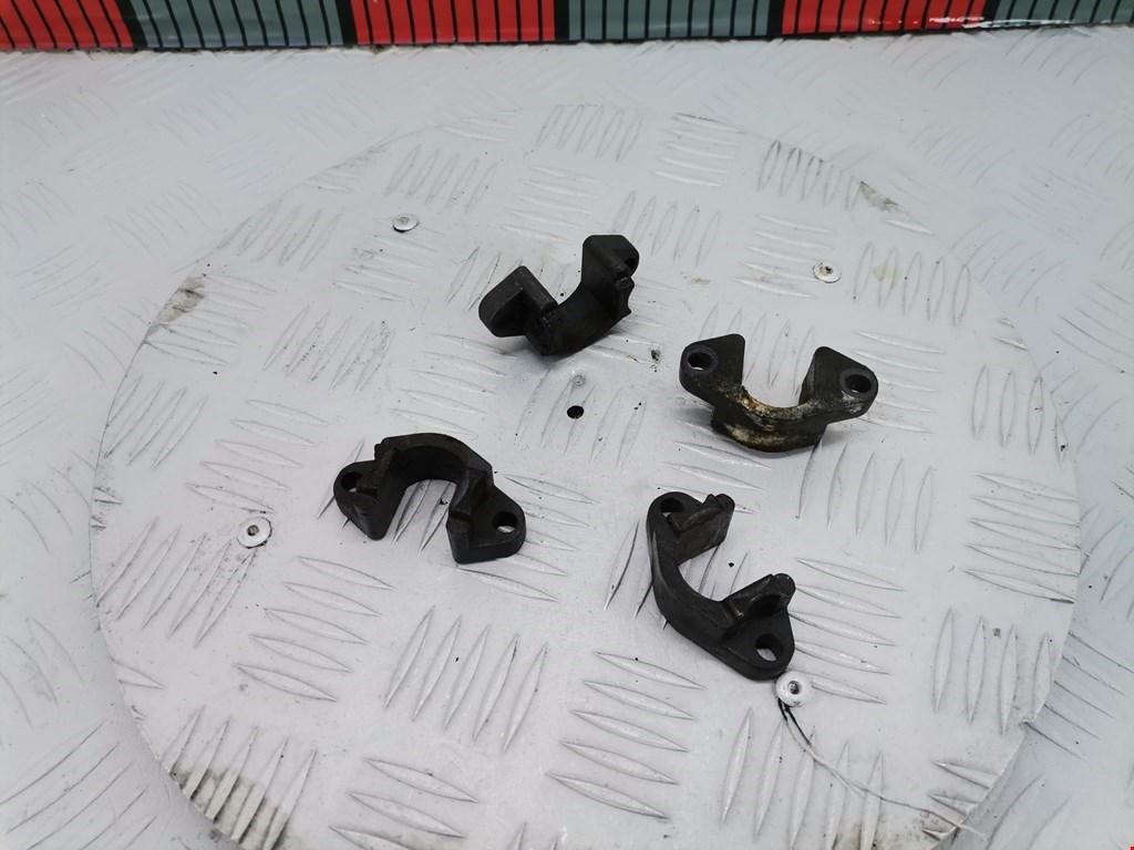 Кронштейн форсунки BMW 1er E81\E87 2004-2011