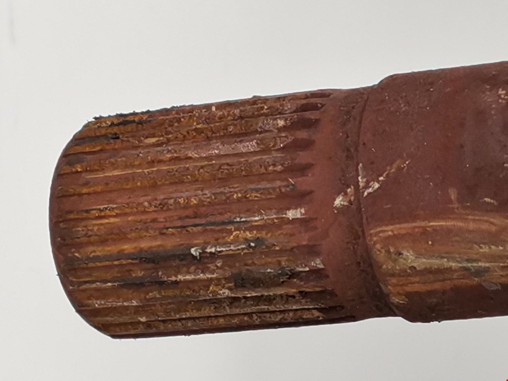 Полуось (привод, приводной вал) передняя правая HYUNDAI Santa Fe CM 2005-2012