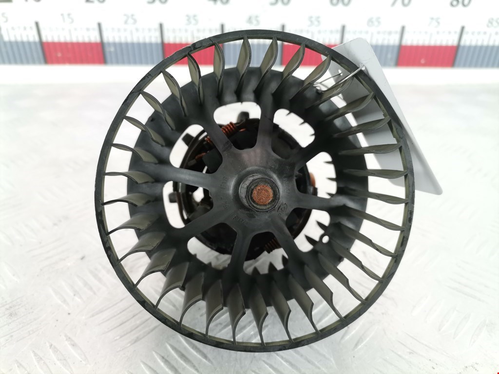 Моторчик (мотор) отопителя салона OPEL Tigra A 1994-2001