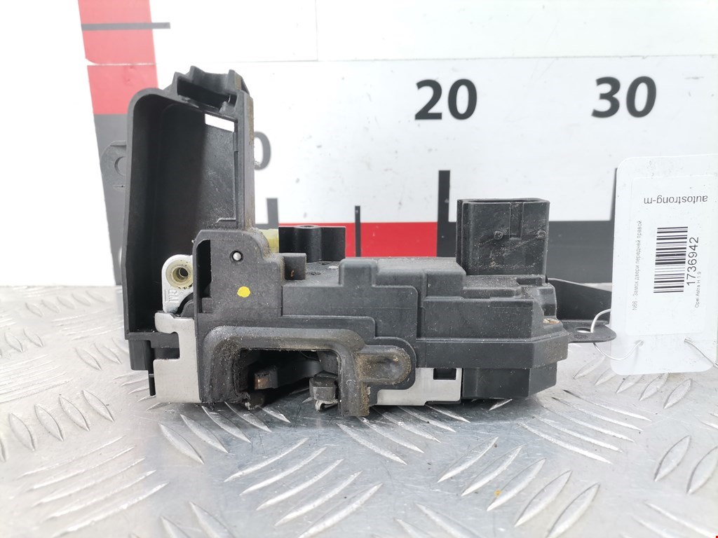 Замок двери передней правой OPEL Astra H/Family 2004-2015