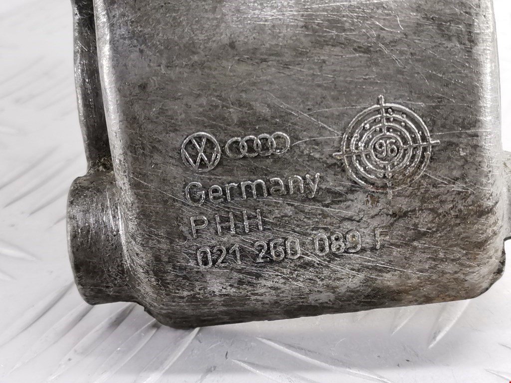 Кронштейн генератора FORD Galaxy 1995-2005