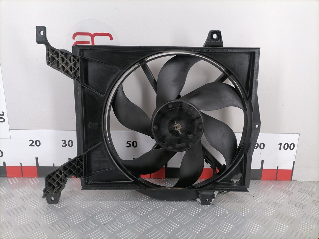 Вентилятор радиатора основного MITSUBISHI Space Star 1999-2006