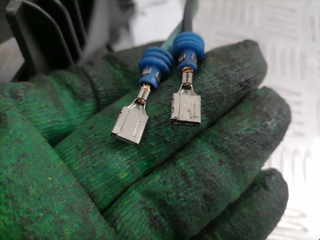 Вентилятор радиатора основного MITSUBISHI Space Star 1999-2006