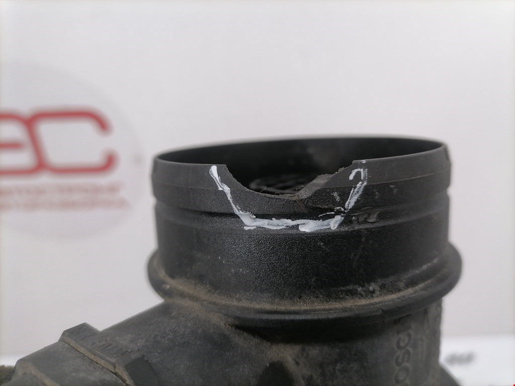 Расходомер воздуха (массметр, датчик ДМРВ) VOLKSWAGEN Touran 2003-2010