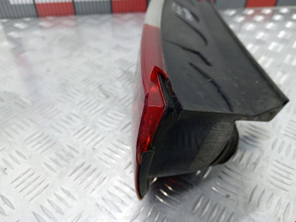 Фонарь задний левый FORD C-MAX 2003-2010