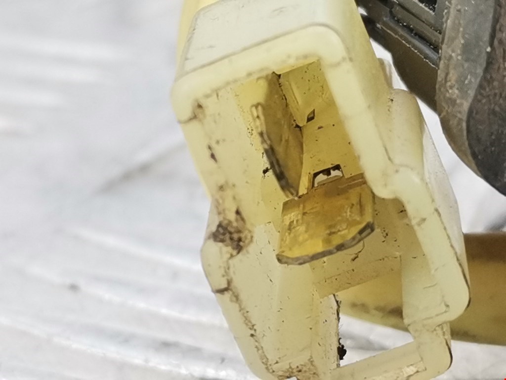 Моторчик (двигатель) стеклоподъемника FORD Ranger 2006-2012