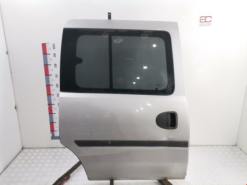 Дверь раздвижная правая OPEL Combo C 2001-2011
