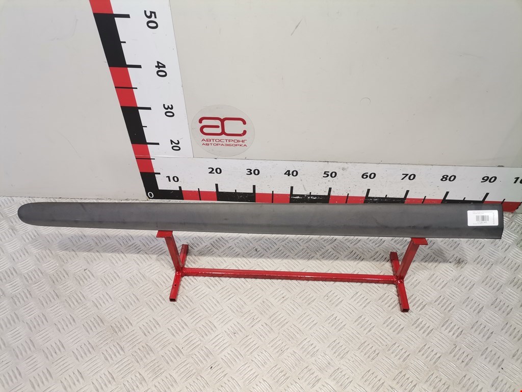 Накладка декоративная (молдинг) двери передней правой Mercedes Vito (W639) (2003-2014)