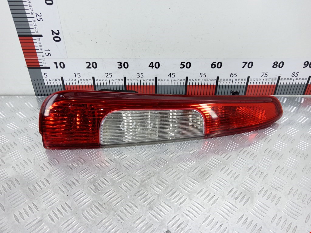 Фонарь задний левый FORD C-MAX 2003-2010