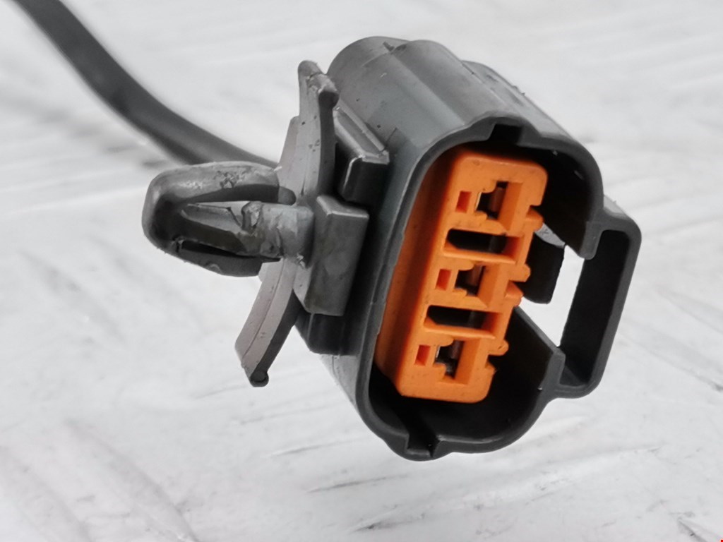 Датчик положения коленвала MAZDA Premacy CP 1999-2004