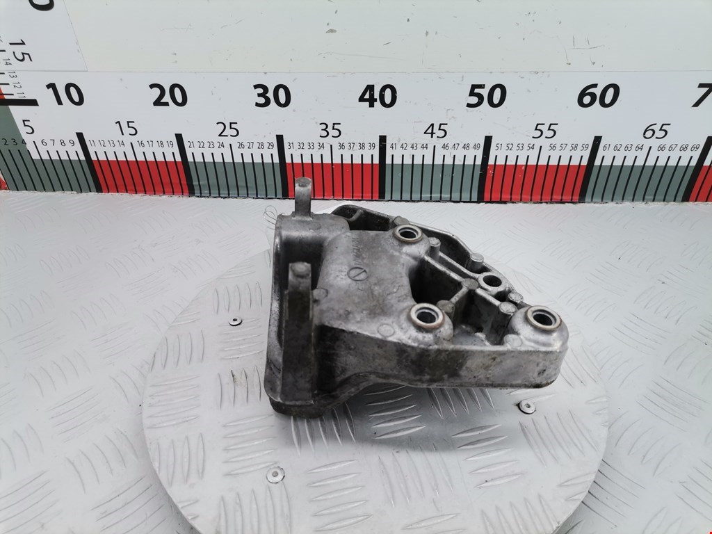 Кронштейн кондиционера BMW X3 E83 2003-2010