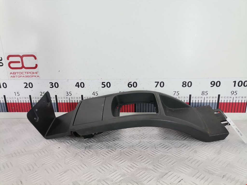 Пепельница передняя VOLKSWAGEN Polo IV 2001-2009