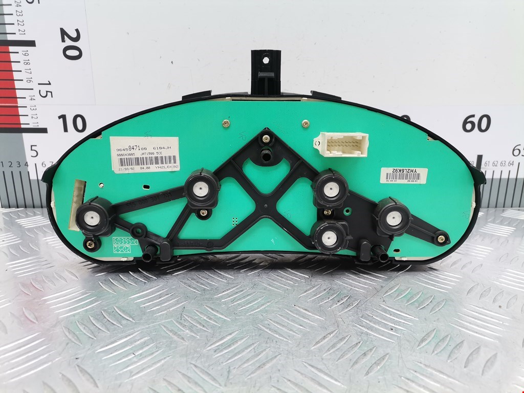 Панель приборов (щиток) PEUGEOT 206 1998-2012